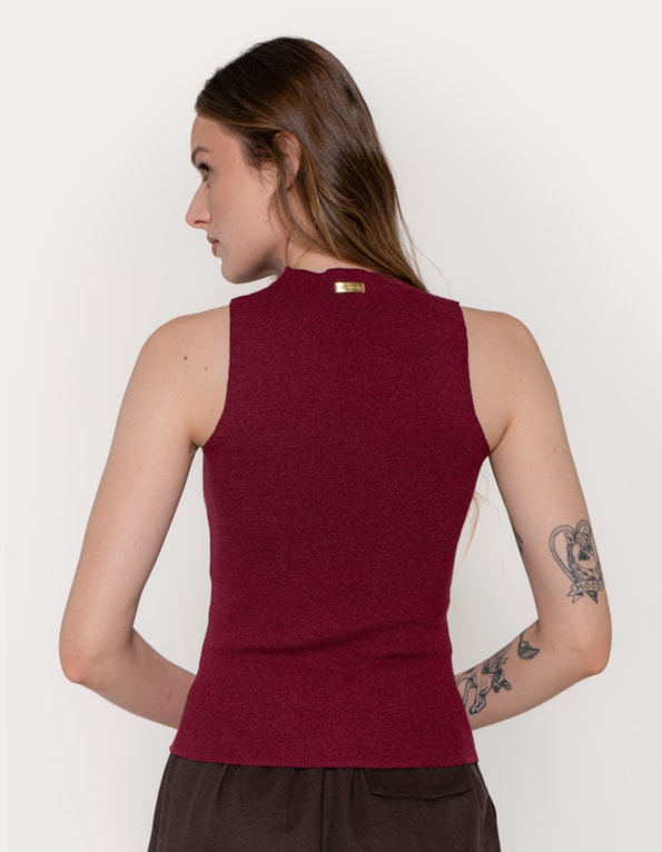Blusa tricot cavada
