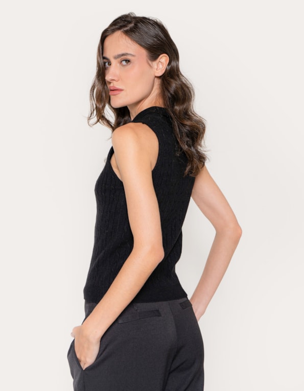 Blusa tricot cavada laço Preto