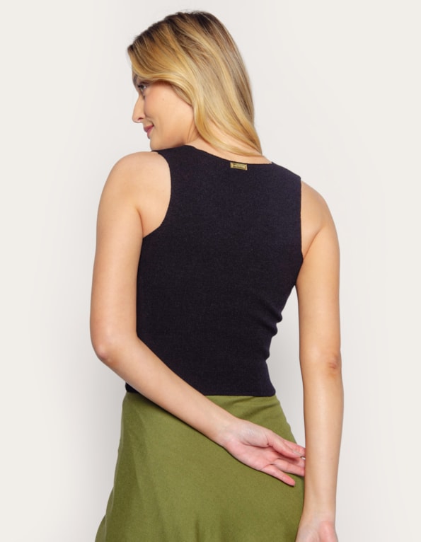 Blusa tricot cavado gola v Preto