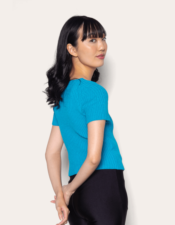 Blusa tricot cropped canelada