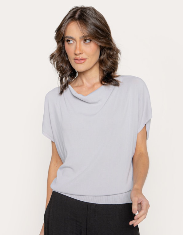 Blusa tricot decote degagê Cinza claro