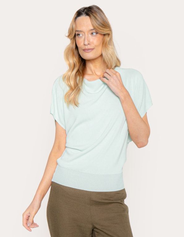 Blusa tricot decote degagê Verde claro