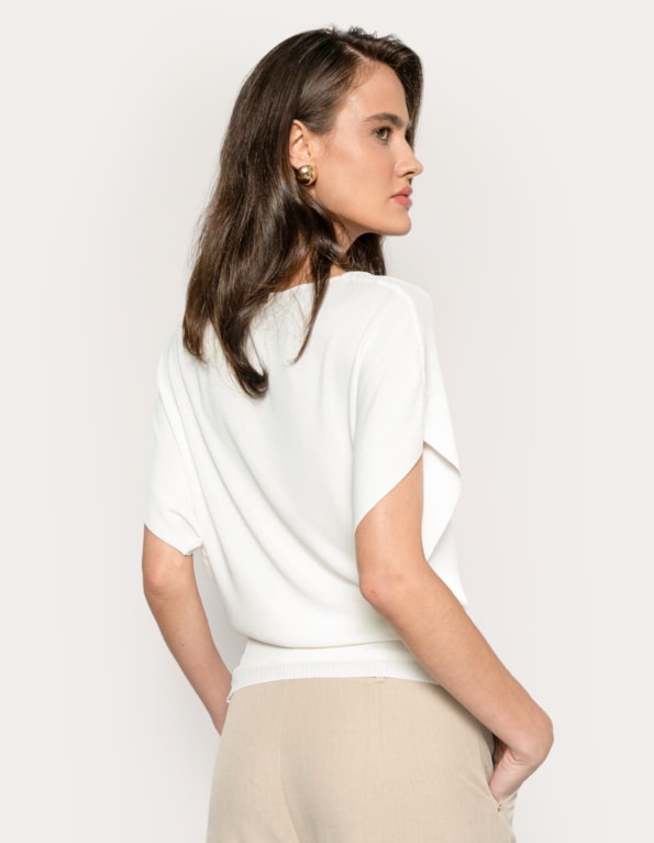 Blusa tricot gola degagê