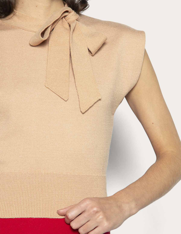Blusa tricot gola laço  Bege medio