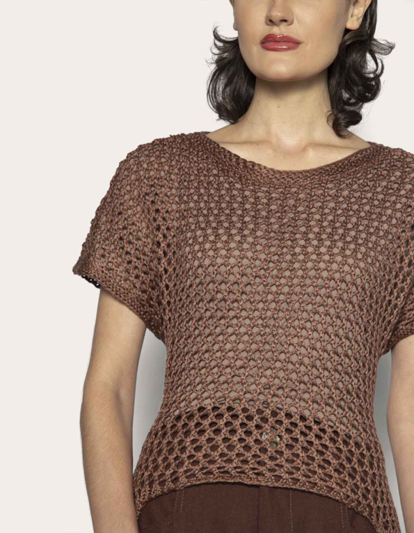 Blusa tricot hi-lo alongada Marrom