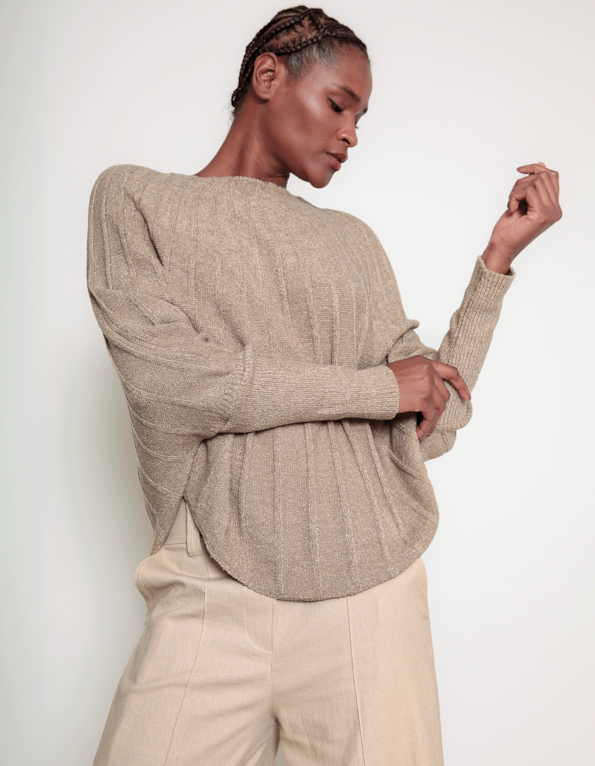 Blusa tricot manga longa morcego Caqui