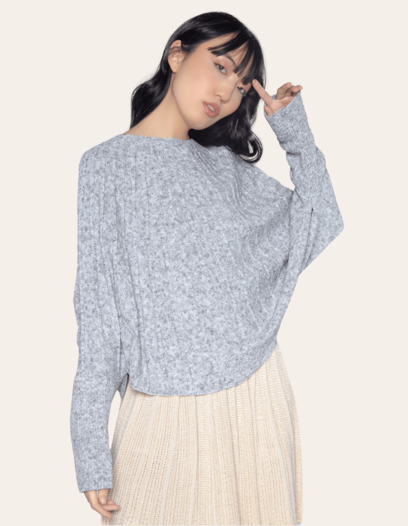 Blusa tricot manga longa morcego Cinza