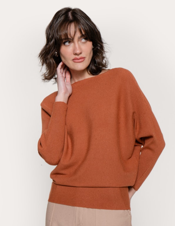 Blusa tricot manga morcego Marrom
