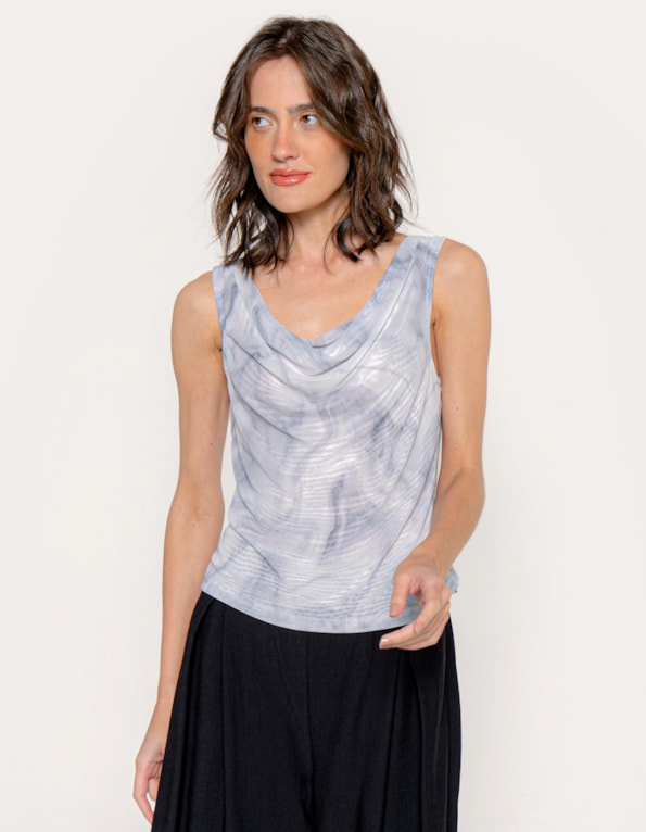 Blusa tule gola degage estampada Cinza claro