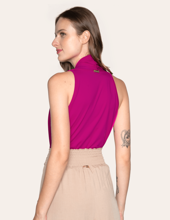 Body cavado transpassado liso Fucsia