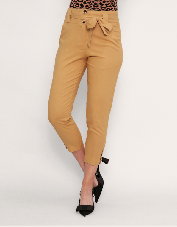 calca cropped clochard dourada