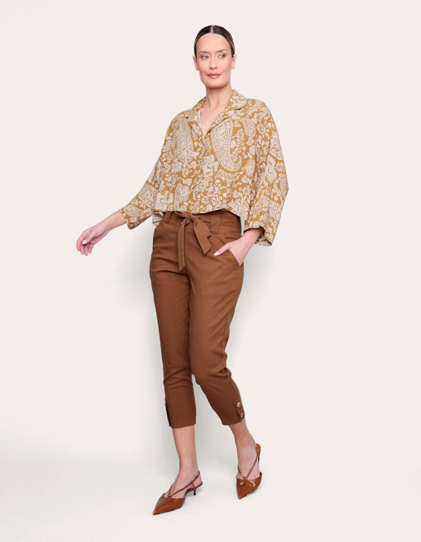 calca cropped clochard marrom