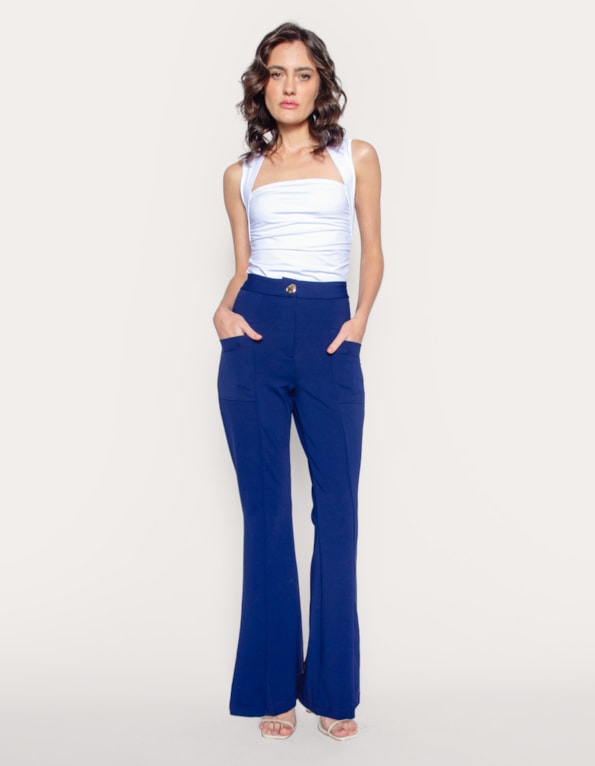 Calca flare malha com bolso Azul escuro