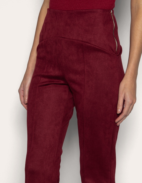 Calça flare suede vinho