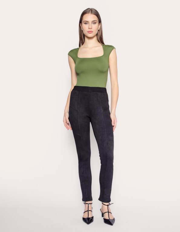 Calça montaria suede preto
