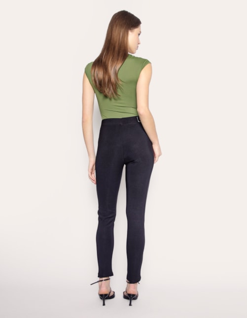 Produto imagem - ee0334b5-7d59-4293-b03f-c41f9cad309b