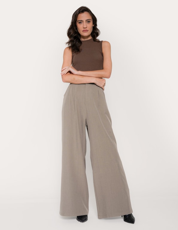 Calça pantalona alfaiataria com cinto