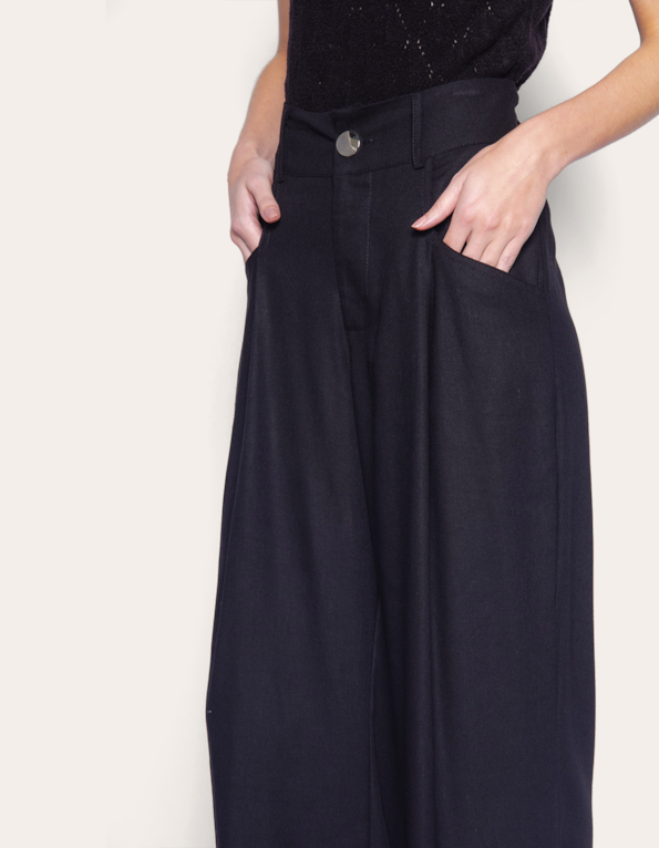Calça pantalona alfaiataria Preto