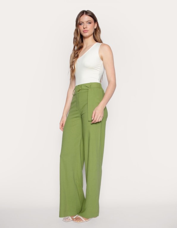 Calça pantalona cinto meia argola