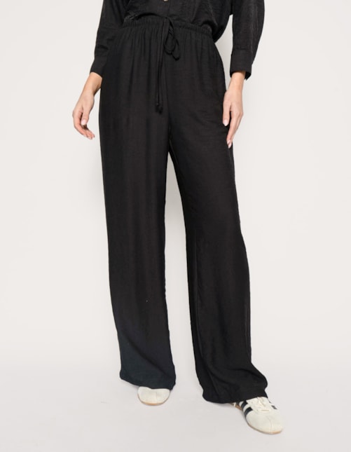 Produto imagem - 7a0d1c4c-4f00-4f58-8584-7fb99c8df1d0