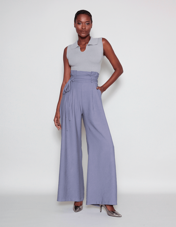 Calça pantalona com pregas