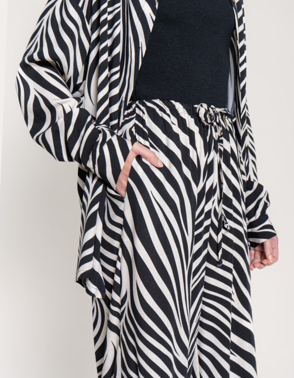 Calça pantalona zebra fluid Preto/bege claro