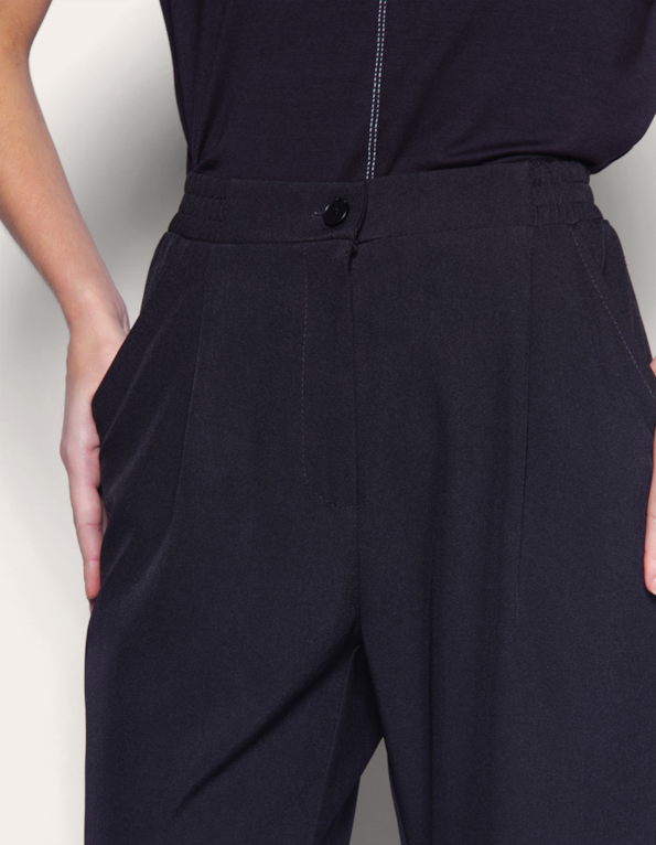 Calça reta alfaiataria Preto