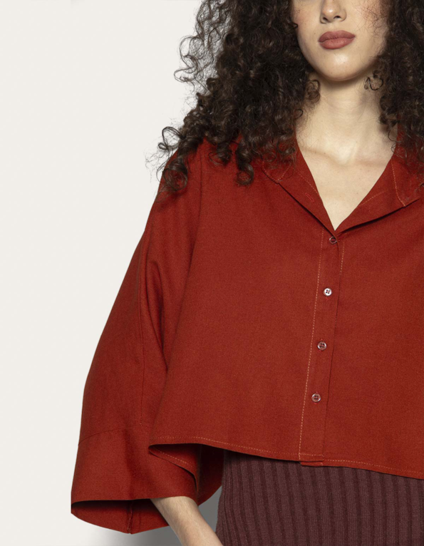 Camisa cropped ampla Ocre escuro