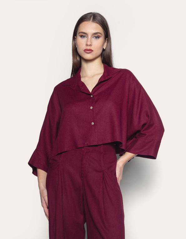 Camisa cropped ampla Vinho escuro