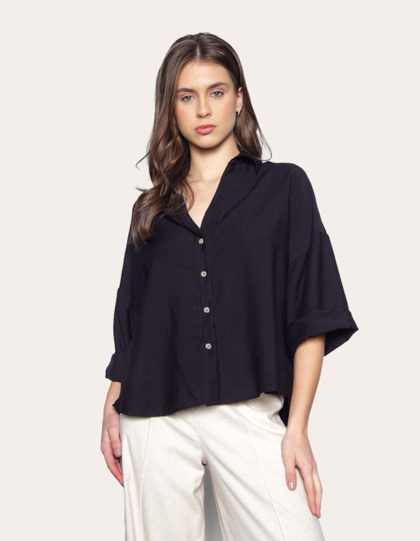 Camisa manga curta ampla Preto