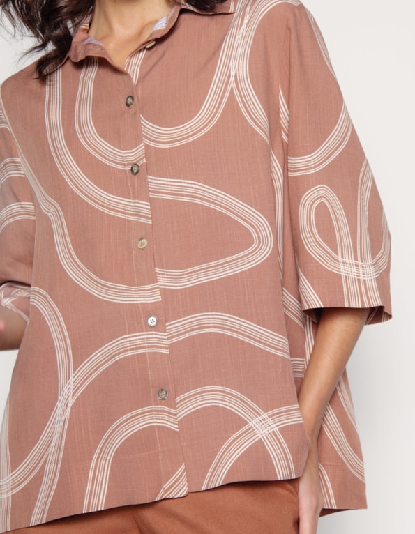 Camisa manga curta estampada Marrom claro