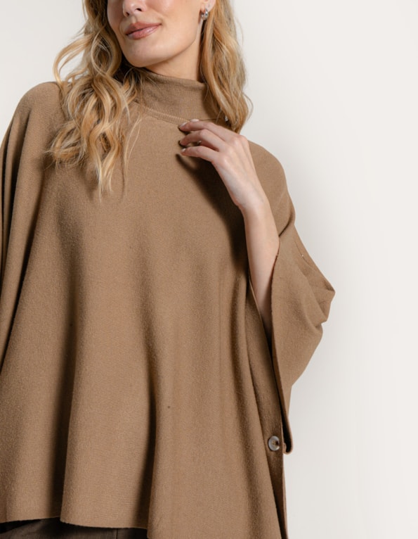 Capa poncho tricot Bege medio
