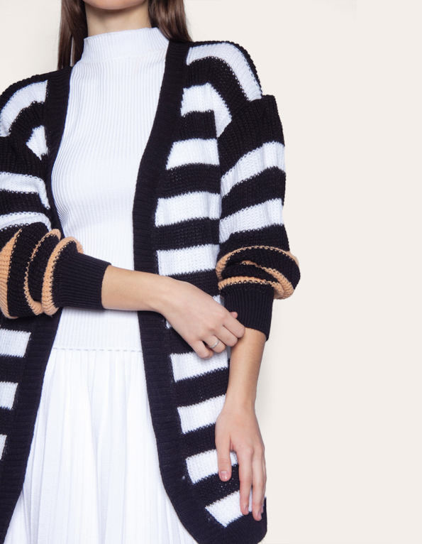 Casaco oversized tricot listrado Preto/bege