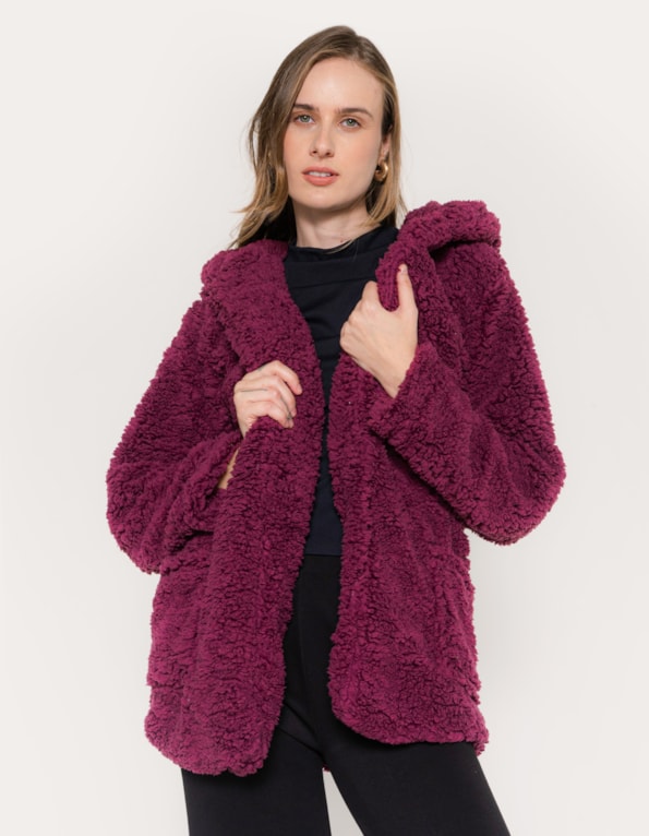 Casaco teddy com capuz