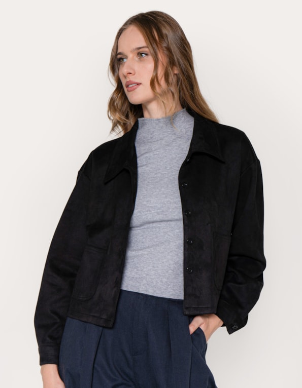 Casaqueto suede com bolsos