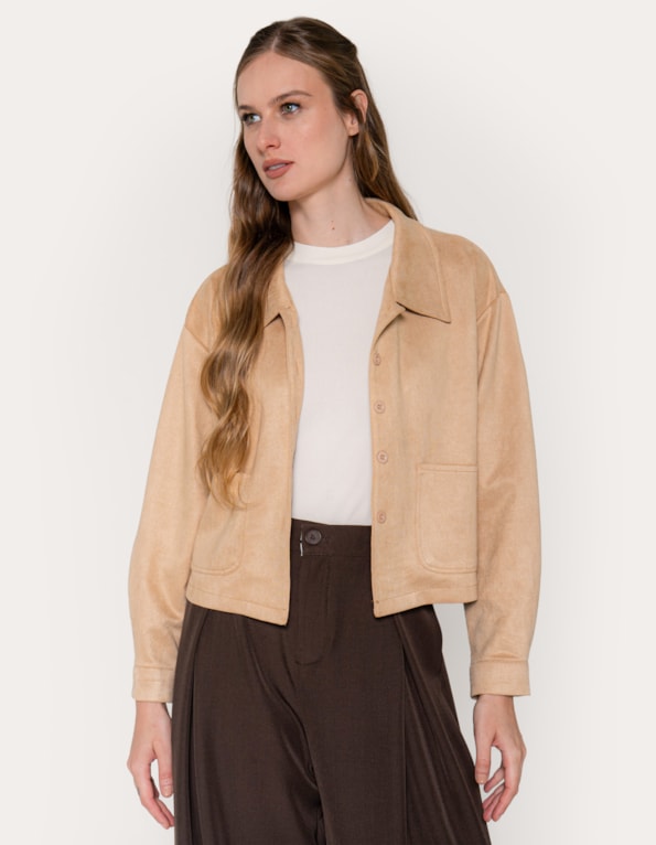 Casaqueto suede com bolsos