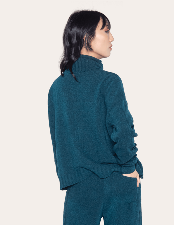 Conjunto blusa tricot trança gola alta+calça pantalona Petroleo