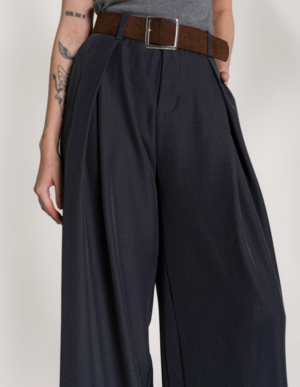 Maxi pantalona alfaiataria com cinto
