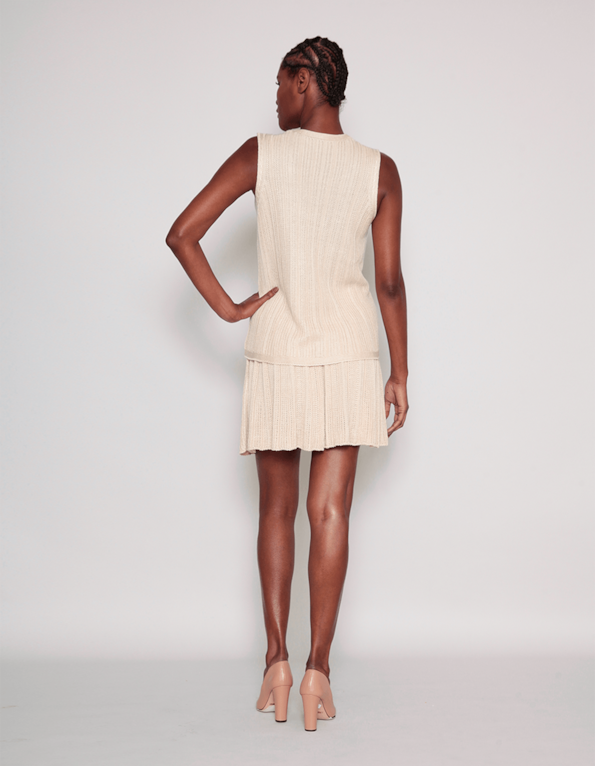 Saia curta plissada tricot