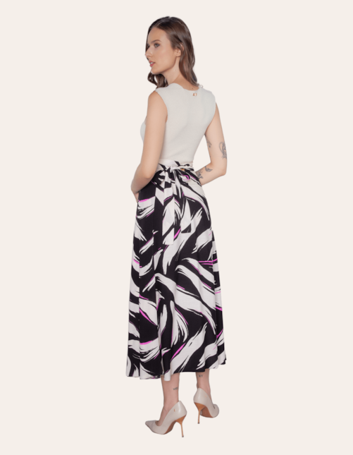 Produto imagem - 40d9c6d9-35ca-4661-9ef3-e5918fc4ab6f