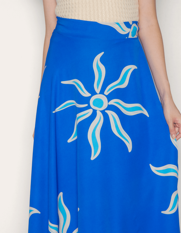 Saia longa transpassada estampada Maxi flor azul