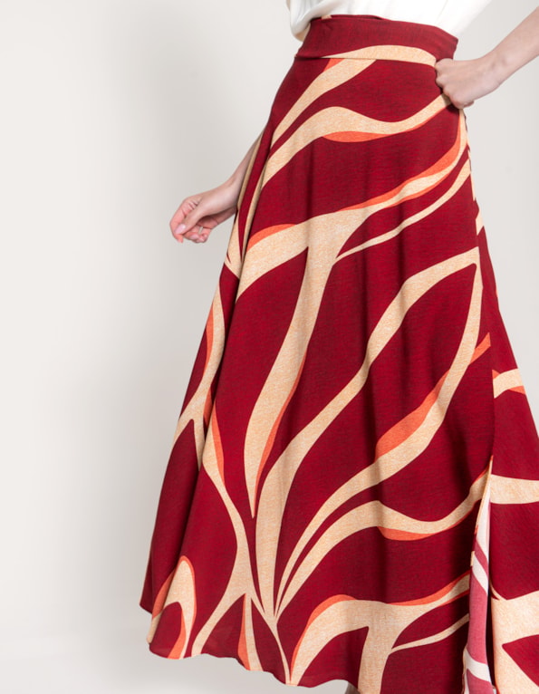 Saia longa transpassada estampada Vermelho escuro/bege medio