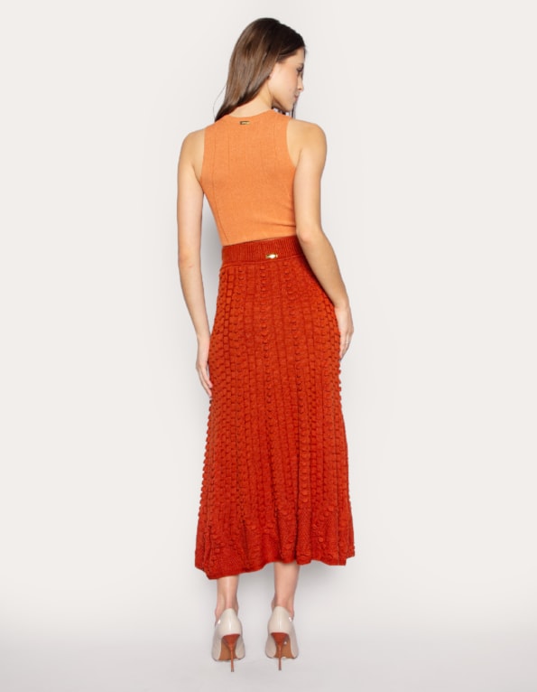 Saia longa tricot relevo
