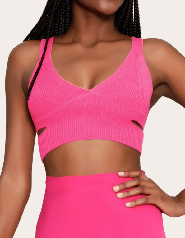 Top cropped cut-out