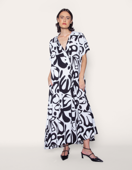 Vestido Camisaria longo estampa P&B abstrata