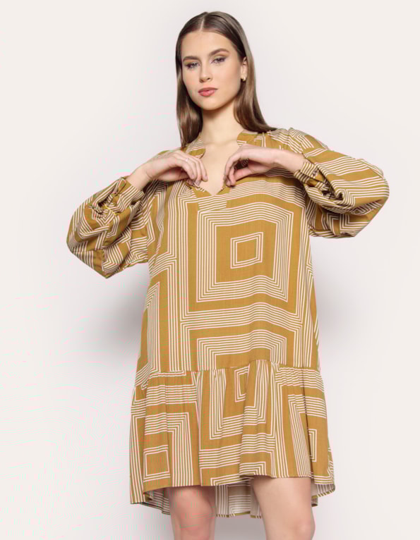 Vestido curto amplo Geo curry