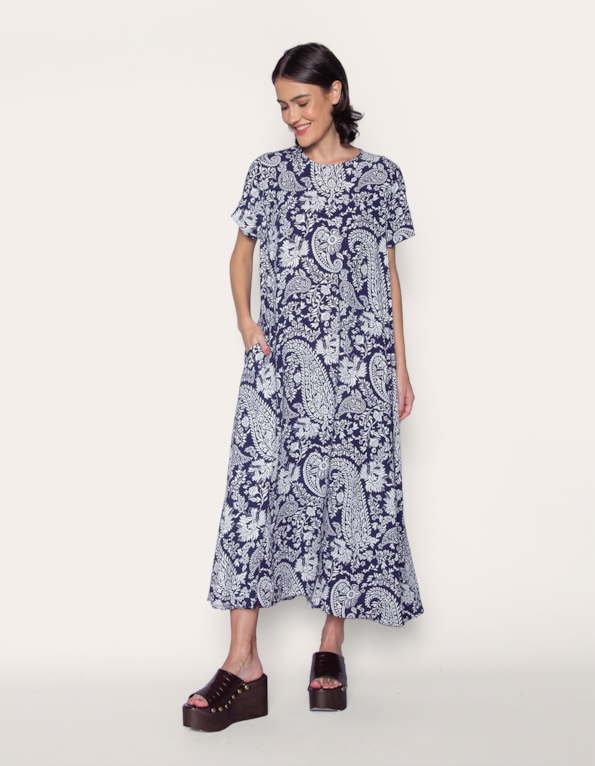 Vestido longo amplo Floral marinho