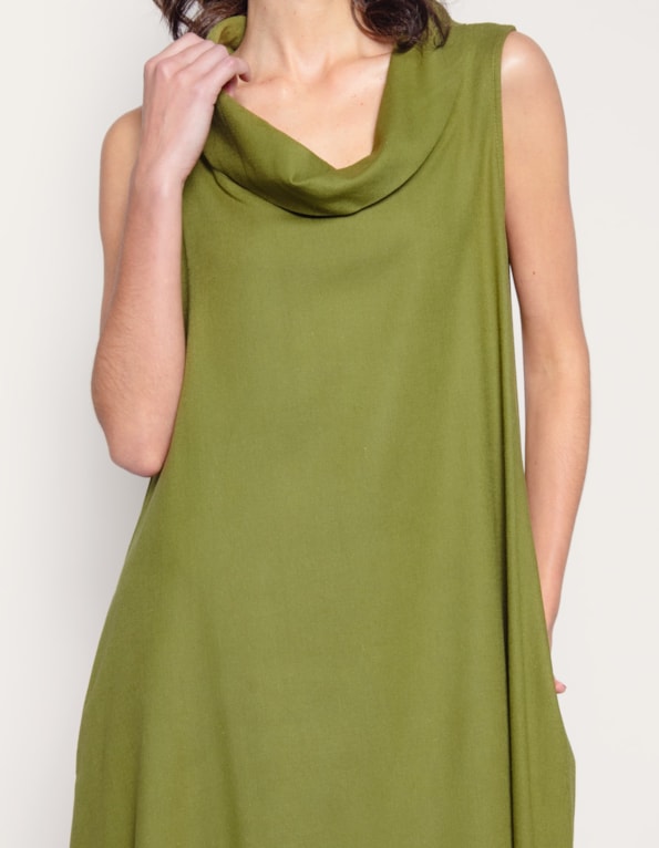Vestido longo amplo gola boba linho blend Oliva escuro