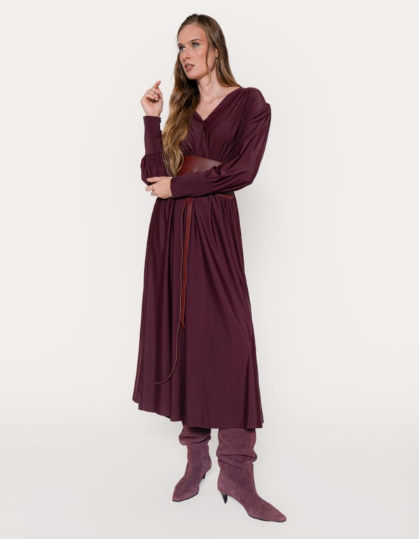 Vestido longo decote v com cinto faixa