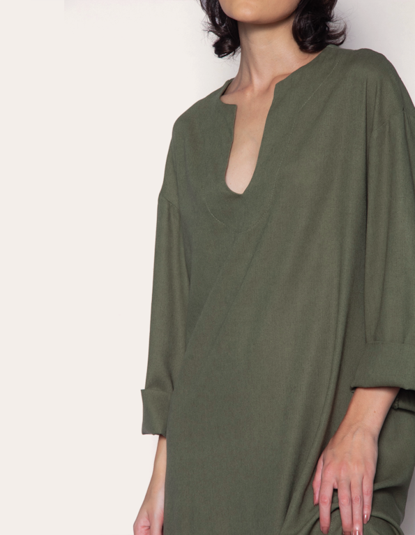 Vestido longo kaftan linho verde militar